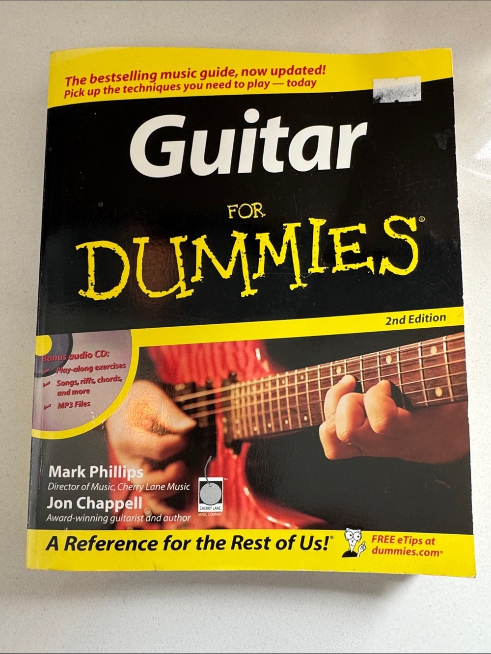Guitar For Dummies with bonus audio cd - softcover - Mark Phillips Jon Chappell